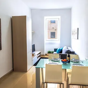  Appartamento Stylish St Julians 2 Bedroom For Rent In The Centre With Terrace